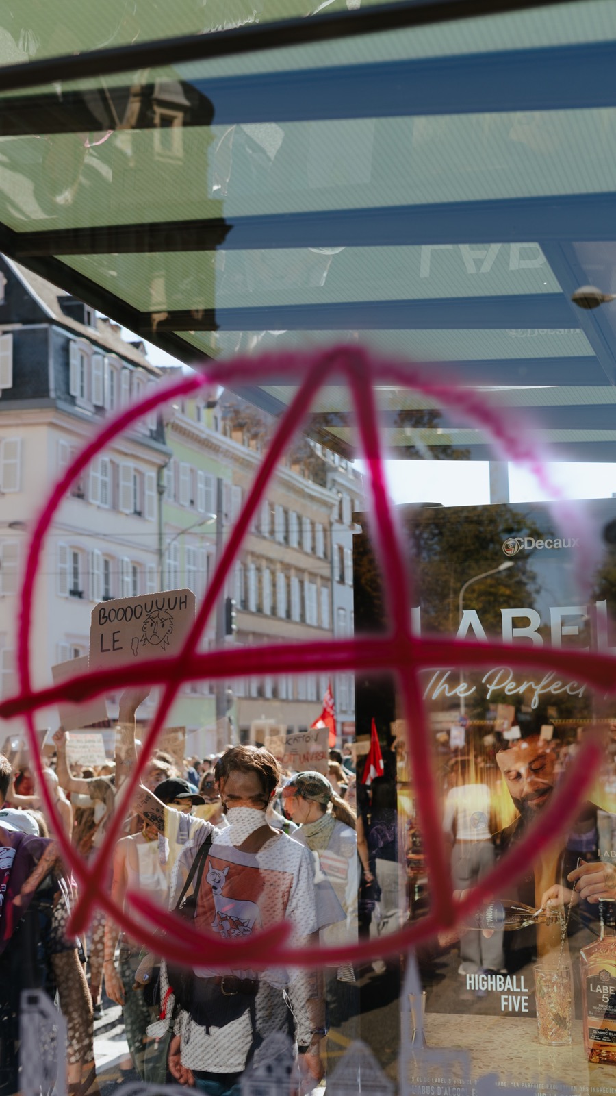 Photographie de blocus d'un lycée