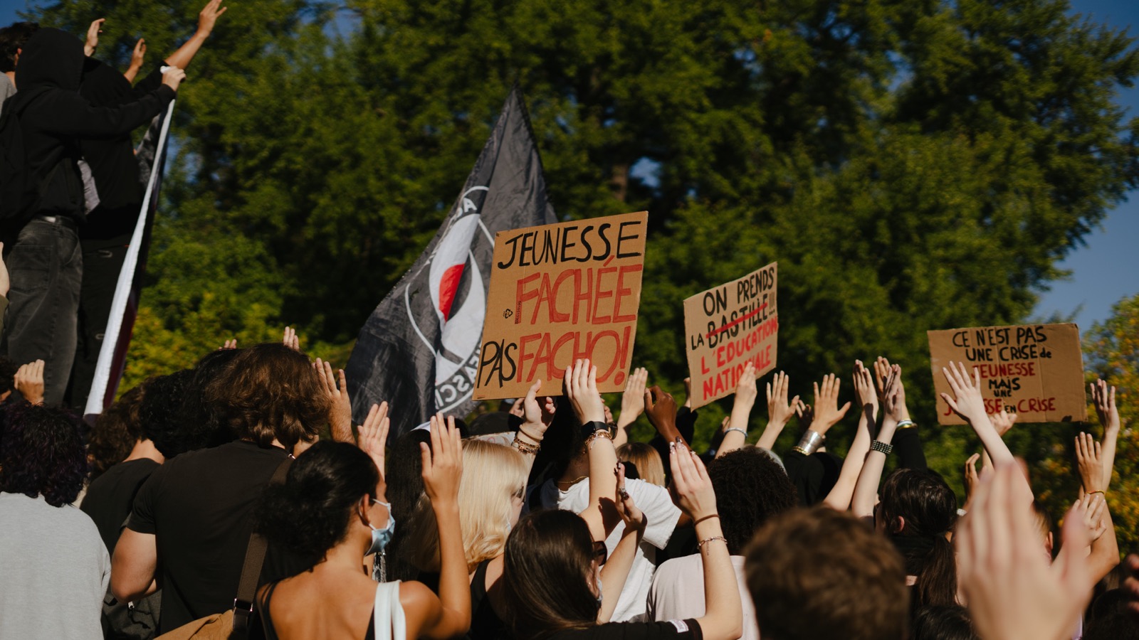 Photographie de blocus d'un lycée