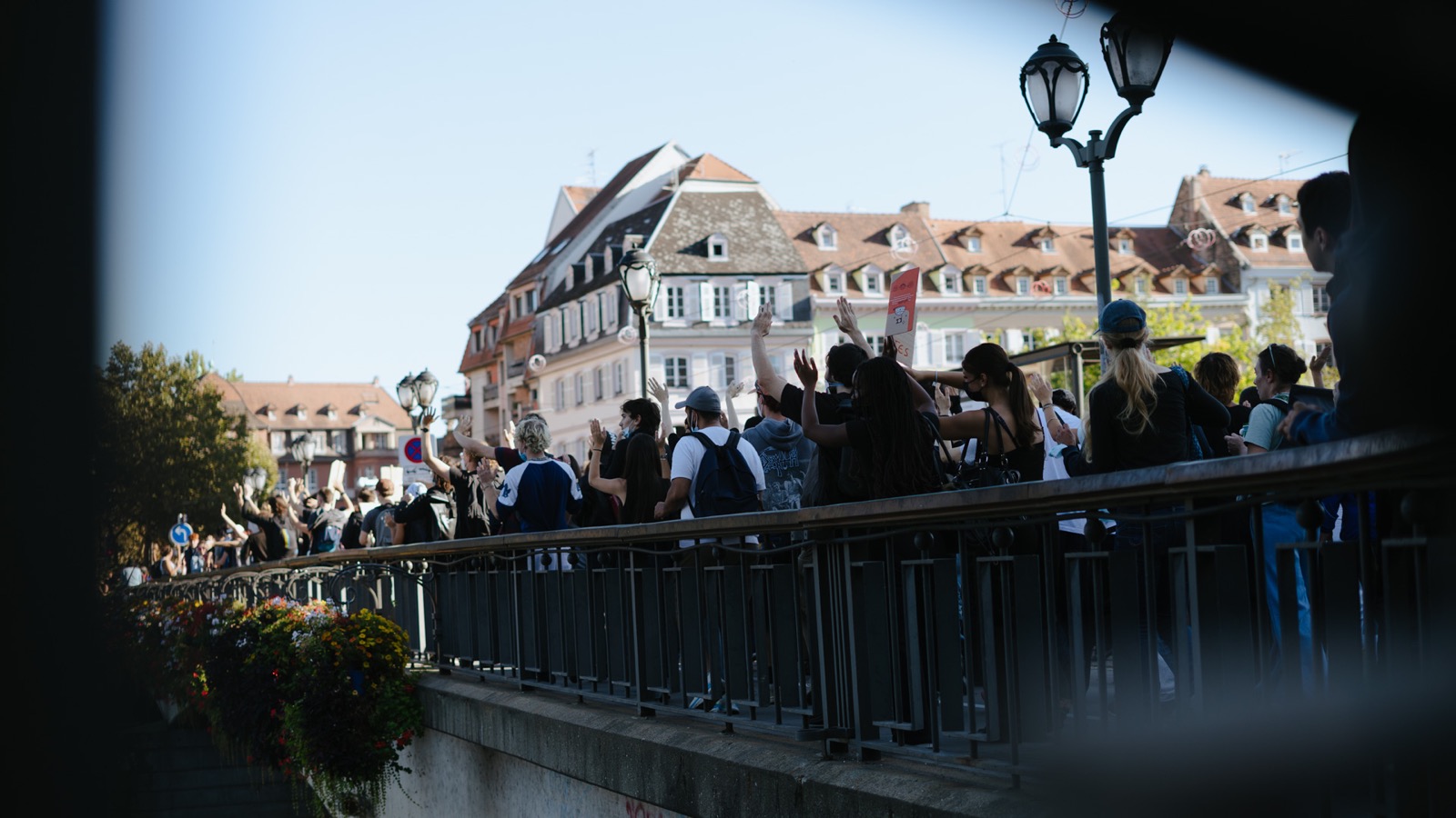 Photographie de blocus d'un lycée