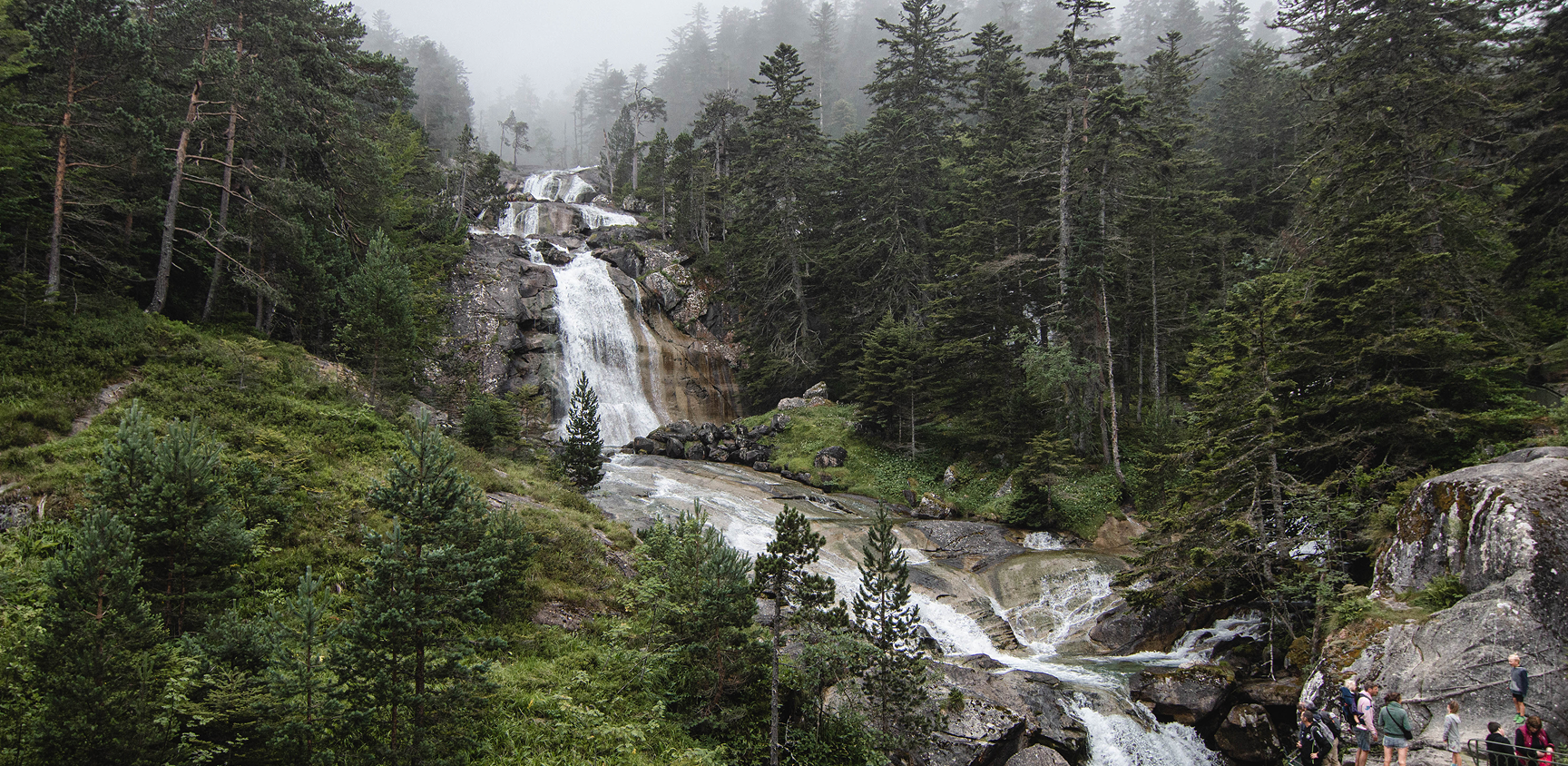 Cascade dans les Pyrénées